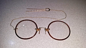 Antique Eyeglasses "Harry Potter" Round Lenses Gold-colored Chain, Clip & Case!! - Picture 1 of 9