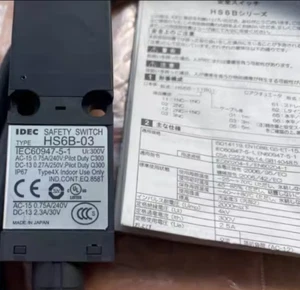 1pcs Brand New IDEC Safety Switch HS6B-03B03 In Stock In Box - Picture 1 of 5