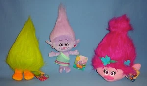 Troll Dolls-Gia Grooves-Poppy Fuzzbee ball-Fuzzbert-DreamWorks-Hasbro Plush LOT  - Picture 1 of 12