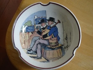 SARREGUEMINES TRIGON ANCIEN CENDRIER OU VIDE POCHE FAIENCE MODELE BRETAGNE n°1 - Imagen 1 de 4