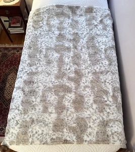 NICOLE MILLER ARTELIER Faux Fur Throw Blanket Animal Print Tan Gray Wht 60”x 50” - Picture 1 of 8