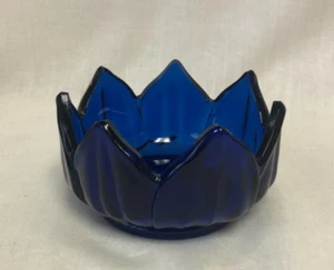 LOTUS LEAF "Cobalt" 4" by McKEE ART GLASS COMPANY VTG NO FLAWS - Picture 1 of 4
