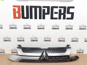 MITSUBISHI OUTLANDER 2019 - 2021 MK3 FACELIFT GENUINE FRONT MAIN UPPER GRILL - Picture 1 of 11