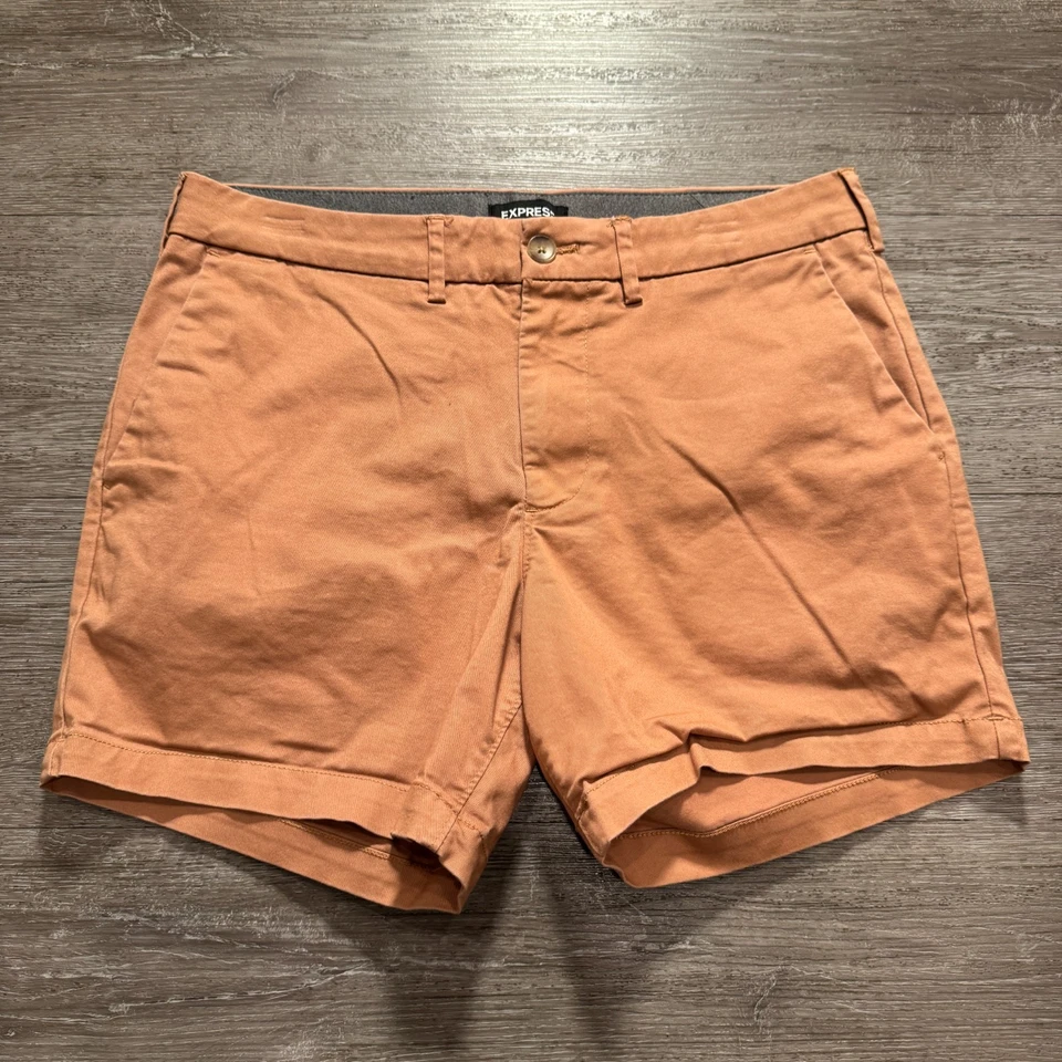 Express Shorts Mens 31 Classiccore 6" Inseam Casual Chino Performance Preppy - Image 1 of 4