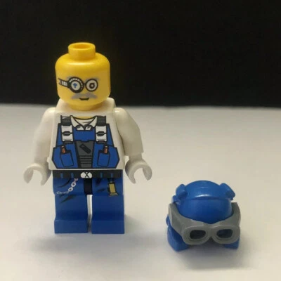 Lego Power Miners 8961 Crystal Sweeper Brains Goggles Minifigure Figure pm013 - Image 1 of 4
