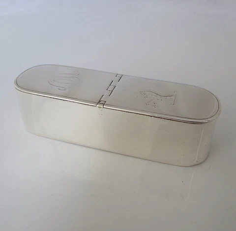Rare George III dual-compartment silver snuff box Cornelius Bland London 1796 Cover