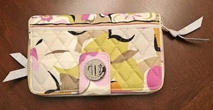 Vera Bradley Turnlock Wallet  Zipper Back Pocket - See Pics - Picture 1 of 4