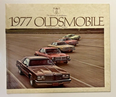 1977 Oldsmobile продажи брошюра каталог - Cutlass Supreme 442 салон Omega - Изображение 1 из 3