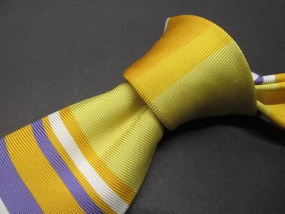 Шелковый галстук TED BAKER London ~ желтое основание с РЕДКИМИ горизонтальными полосками CC28 - Изображение 1 из 4