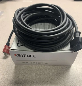 Keyence OP-87057 Cavo Testa Sensore, Lunghezza 5m, Connettori Entrambe le Estremità NUOVO Trail Unit - Foto 1 di 4