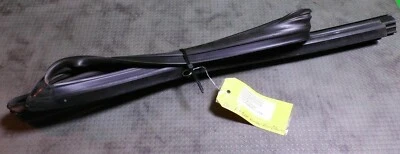 Cadillac CTS 2008-13 puerta delantera izquierda ventana canal de funcionamiento sello #20944860 S-3 Foto 1 de 2