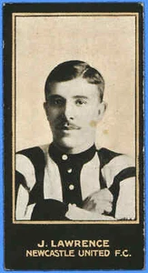 Smith's - 'Footballers' (1914) - J. Lawrence (Newcastle United) - Picture 1 of 2