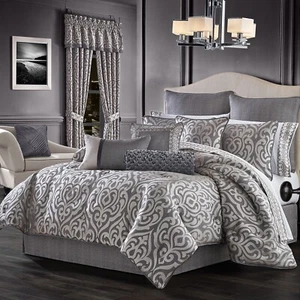 J. Queen New York Tribeca Charcoal Gray 4 Piece Comforter Set, King - Picture 1 of 3