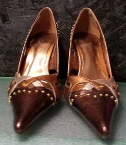 Multi braun & gold Lack Absatz mit Cutouts und Nieten von Bakers, Größe 7,5, neu mit Karton - Bild 1 von 7