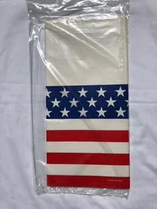 Patriotische Sterne & Streifen 54" x 96" Papiertischdecke, rot, weiß & blau - Bild 1 von 2