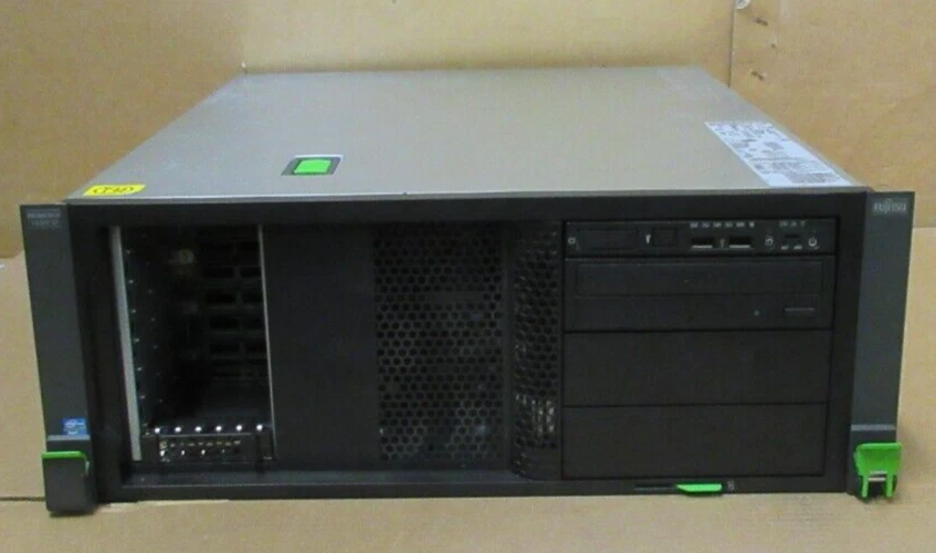 Fujitsu Primergy TX200 S7 2x Six-Core E5-2420 96GB RAM 8x 2,5" Bay Rack Server - Bild 1 von 4