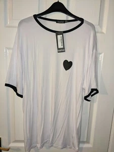 boohoo white T-shirt with heart detail size 16 NWT - Picture 1 of 4