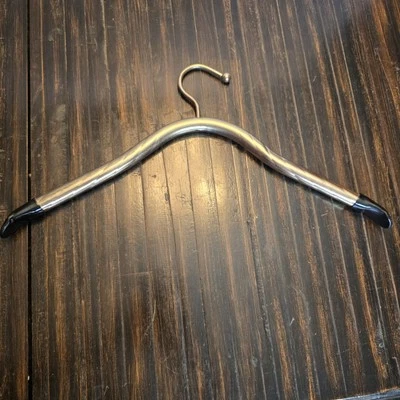 Percha Lee Rowan Mid Century Moderna Chapada en Oro 24K Foto 1 de 4