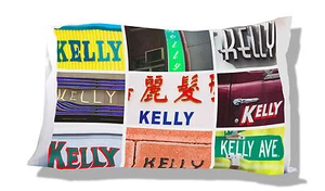 Personalisierter Kissenbezug Kelly mit dem Namen auf Fotos von Schildern - Bild 1 von 1