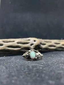 Native American Navajo white fire opal sterling silver leaf ring size 7 - Bild 1 von 10