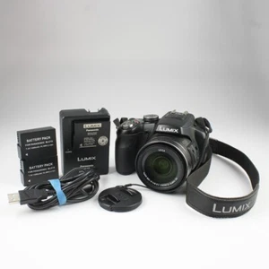 Panasonic Lumix DMC-FZ200 - F2.8 25-600mm 24X 12.1 MP Digital Camera + Extras - Picture 1 of 12