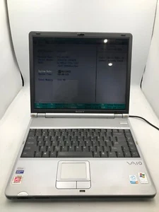 Sony VAIO PCG-9P6L 15" Laptop Intel Pentium 4 ATI Radeon 1Gb RAM- -MZ - Picture 1 of 6