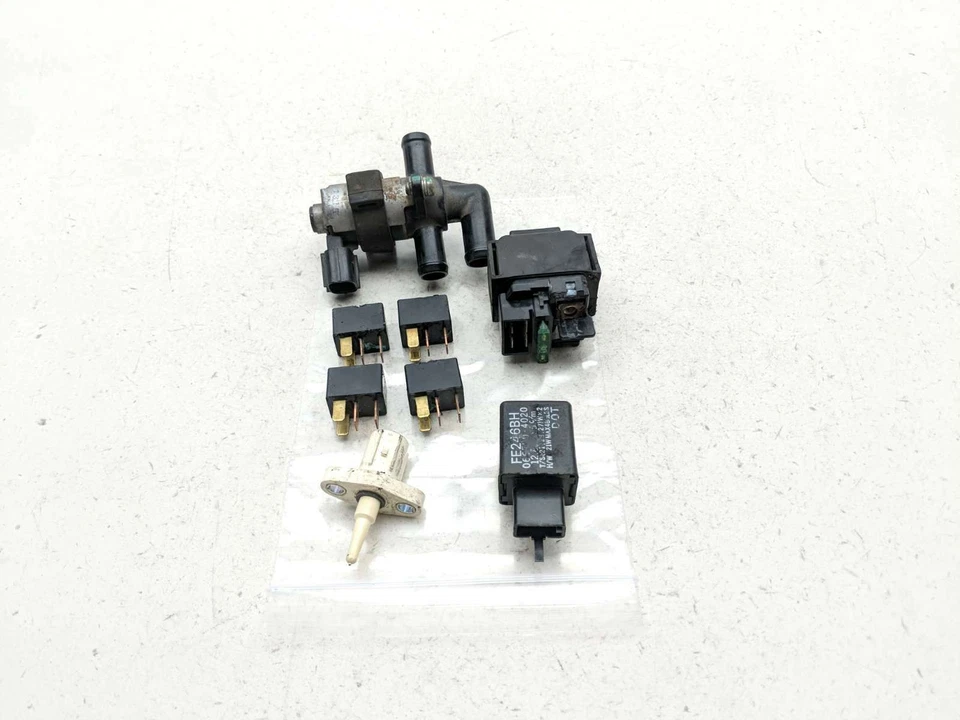 07 Juego de relés Honda CBR600RR CBR 600 válvula de aire sensor de temperatura intermitente solenoide Foto 1 de 4