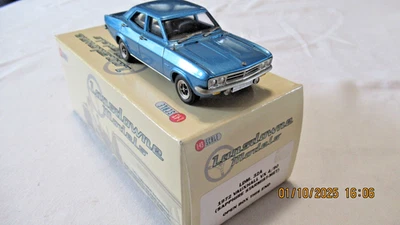 Lansdowne LDM 32A 1972 Vauxhall Ventora VX 4/90 Sapphire Starmist Metallic Blue - Image 1 of 4