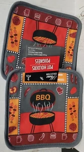 2 Same Printed Kitchen Pot Holders (7"x7") BBQ, GRILL IN SQUARE PATCHWORK, GR - Picture 1 of 5