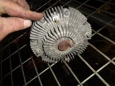 1988 - 1994 TOYOTA 4-RUNNER СЦЕПЛЕНИЕ ВЕНТИЛЯТОРА, БЕЗ ВЕНТИЛЯТОРА - Изображение 1 из 2