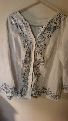 Женский топ Faded Glory 1X 1 T из льняной хлопковой смеси с L-образным рукавом на пуговицах серый цветочный - Изображение 1 из 4