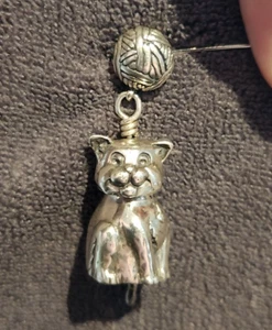 Colgante de plata esterlina probado gato gatito gatito hilo campana articulada de colección - Imagen 1 de 12