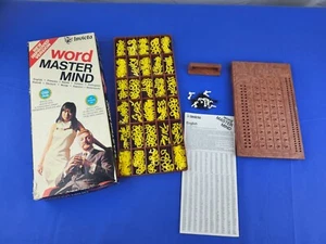 VINTAGE 1975 WORD MASTER MIND BOARD GAME COMPLETE - Picture 1 of 5