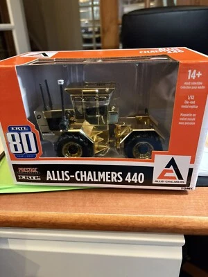 Ertl Allis-chalmers 440 80th Anniversary Gold 1/32 Tractor 1/80 - Image 1 of 4