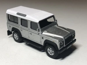 2,4" pollici 1990 Land Rover Defender Hongwell 1/72 pressofuso come nuovo sciolto - Foto 1 di 5
