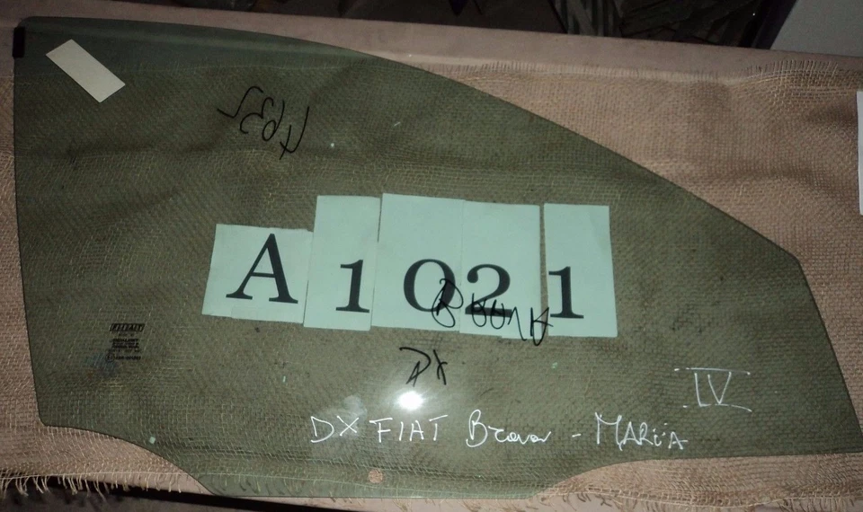 A1021 - VETRO SCENDENTE ANTERIORE DESTRO DX - FIAT BRAVA MAREA Foto 1 de 1