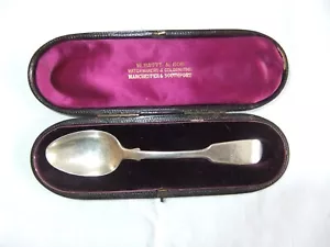 ANTIQUE SOLID STERLING SILVER FIDDLE BACK CHRISTENING SPOON 14 cm CHESTER 1850 - Picture 1 of 7