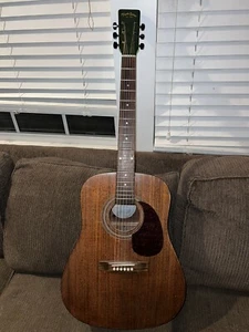 Guitar - Picture 1 of 5