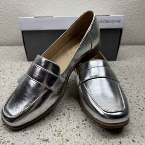Liz Claiborne Damengröße 8M Jansey eckige Zehenpartie Halbschuhe, silber Urlaub - Bild 1 von 9