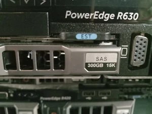 Dell R630 with 2 x Xeon 8 Core E5-2630 v3 64gb ram 10 x 300gb 15k Sas 2.5" - Picture 1 of 3