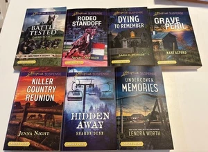 HARLEQUIN LOT OF 7 LARGER PRINT PAPERBACK ROMANCE BOOKS SUSPENSE - Picture 1 of 8
