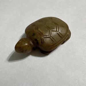 Vintage handgeschnitzte grüne Jade Langlebigkeit Schildkröte. Tea Pet. - Bild 1 von 6