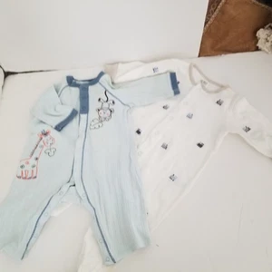 Boys 2 Item Set One Piece Sleep Wear Carter’s and First Hugs Brand 3 Mos - Picture 1 of 7