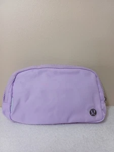 Lululemon Everywhere Lila Gürteltasche 1L Neu mit Etikett - Bild 1 von 8