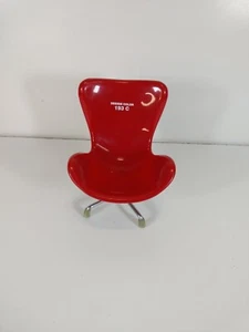 Mini Sedia Rossa Vintage Vari Usi Porta Telefono - Foto 1 di 6