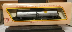 HO IHC Shell Single Dome Advertising Tank Car SCCX 1227 w/ box - Picture 1 of 3