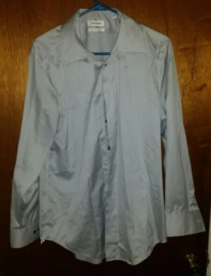 Calvin Klein Men's Slim Fit Button Up Dress Shirt Size 16.5 - Image 1 of 3