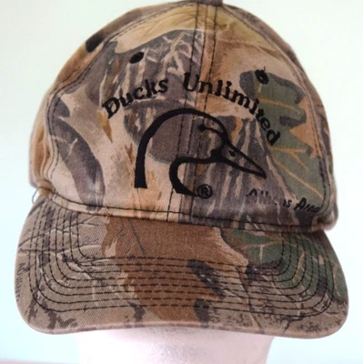Gorra de bola camuflada ilimitada Ducks sombrero correa trasera caza pesca vida silvestre Foto 1 de 4