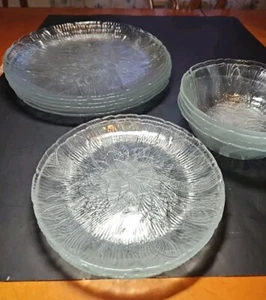 Juego De Colección De 13 Platos Y Cuencos Arcoroc USA Canterbury Crocus - Imagen 1 de 21