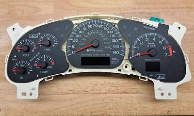 00 TO 05 CHEVY IMPALA INSTRUMENT CLUSTER PART NUMBER 10306211 125K FOR SALE - Image 1 of 4